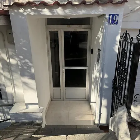 아파트 Uptown Urban Bliss *