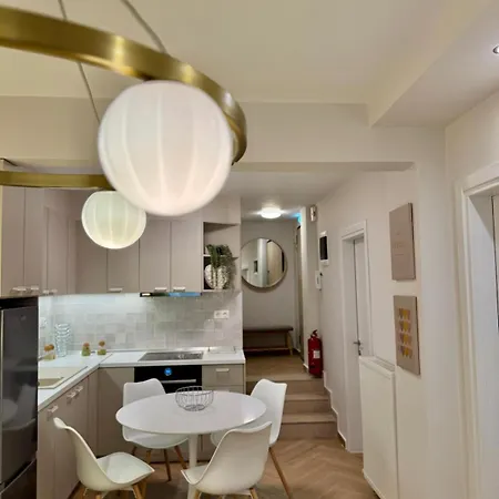 Uptown Urban Bliss Apartament Saloniki