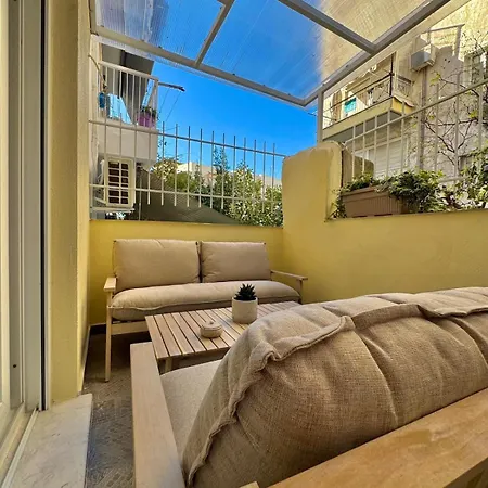 Uptown Urban Bliss Apartament Saloniki